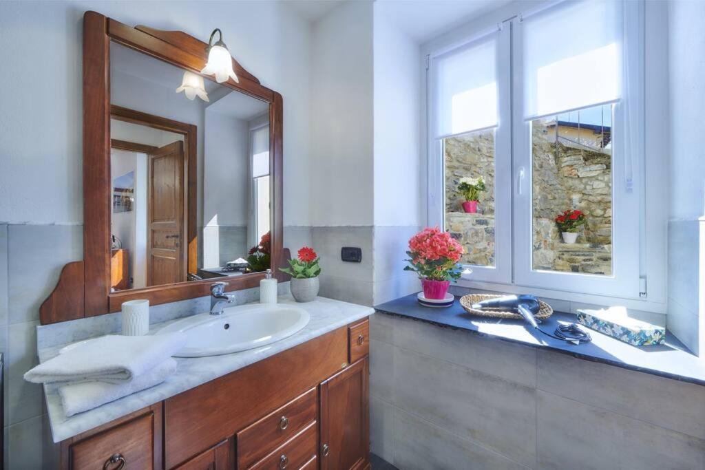 Casa Ducale Como Lake View Мандельо дел Ларио Екстериор снимка