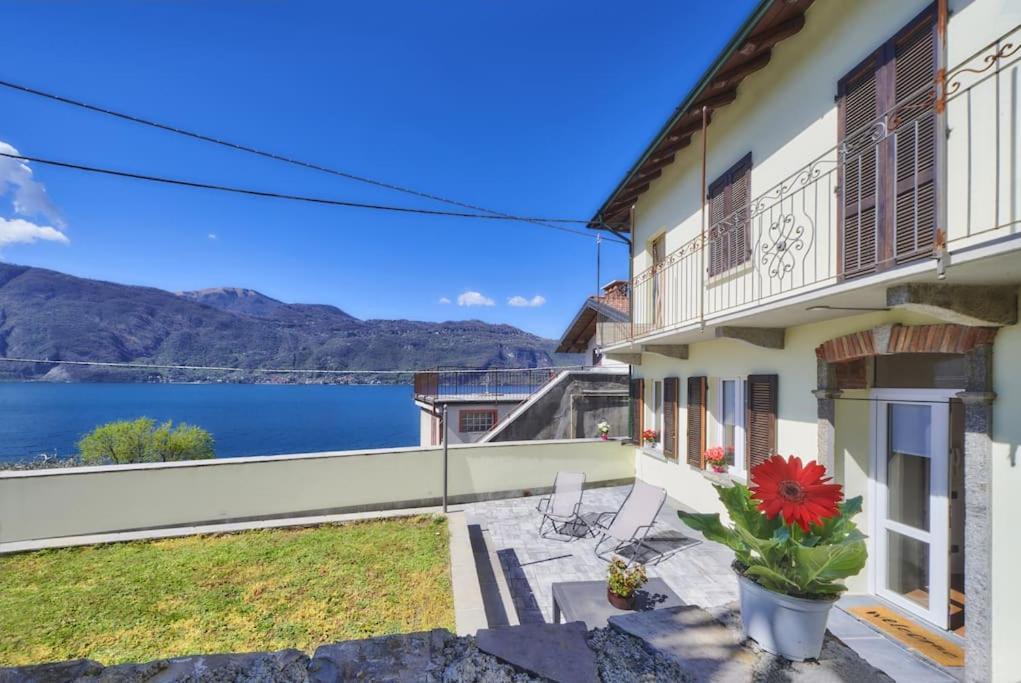 Casa Ducale Como Lake View Мандельо дел Ларио Екстериор снимка