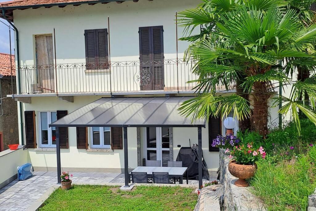 Casa Ducale Como Lake View Мандельо дел Ларио Екстериор снимка